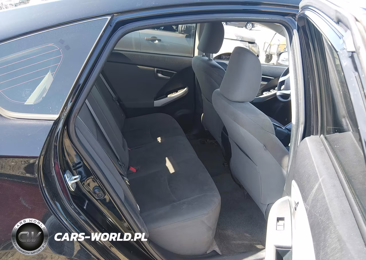 2012 Toyota Prius Two VIN:JTDKN3DU0C5451817 - 8