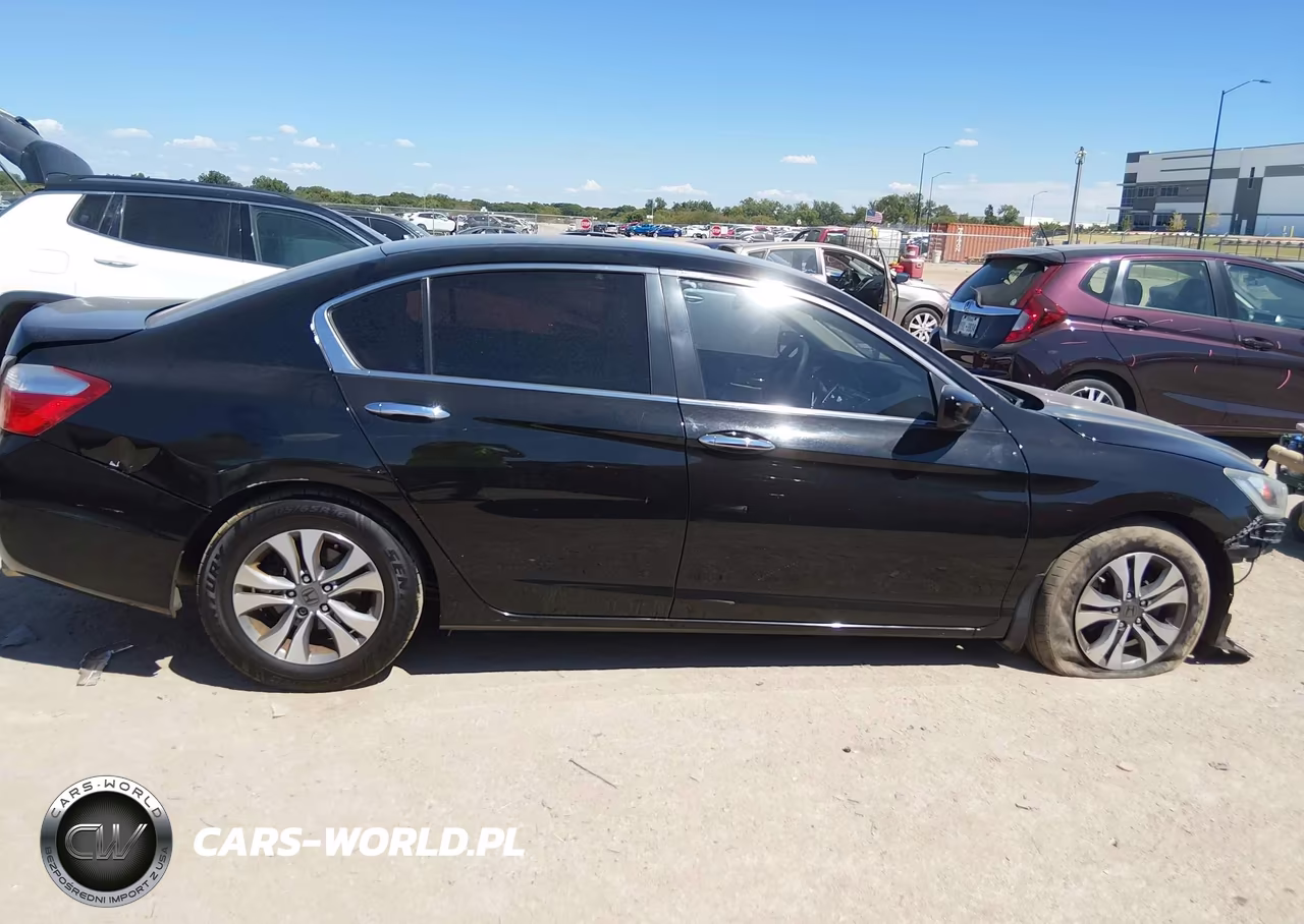 2015 Honda Accord Lx VIN:1HGCR2F30FA265666 - 14