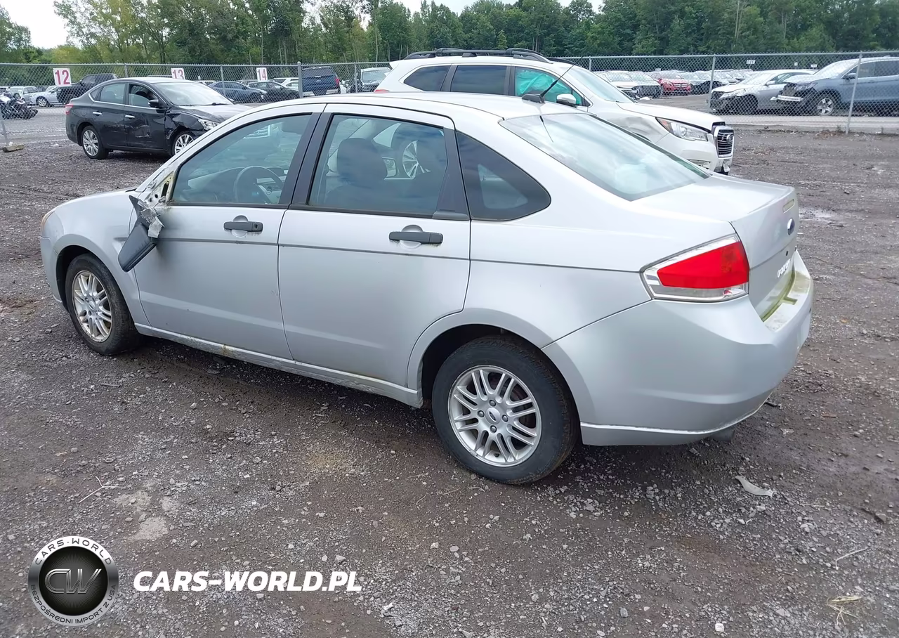2009 Ford Focus Se VIN:1FAHP35N39W139317 - 3
