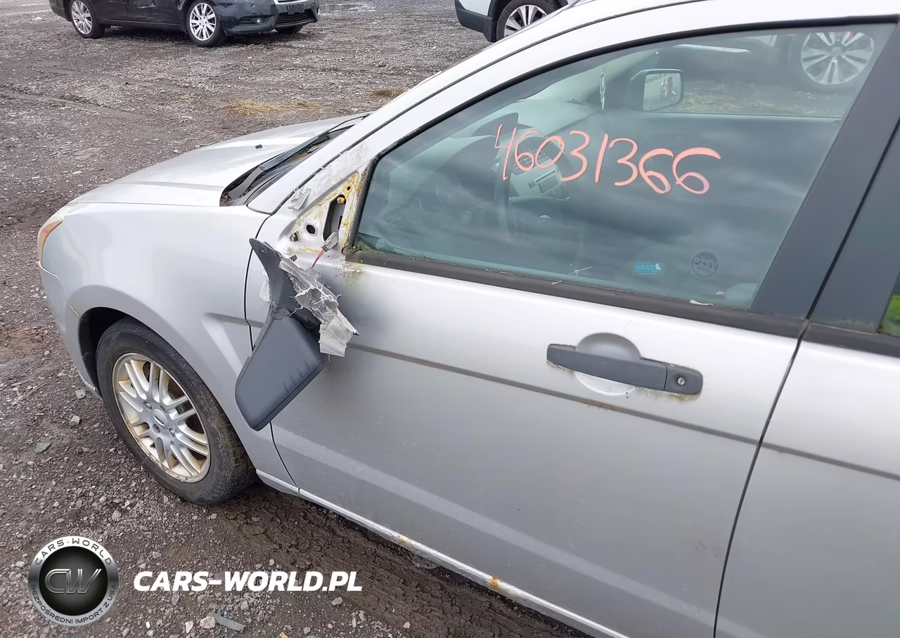 2009 Ford Focus Se VIN:1FAHP35N39W139317 - 6