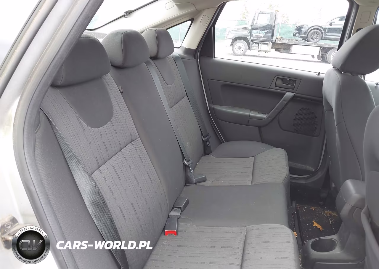 2009 Ford Focus Se VIN:1FAHP35N39W139317 - 8