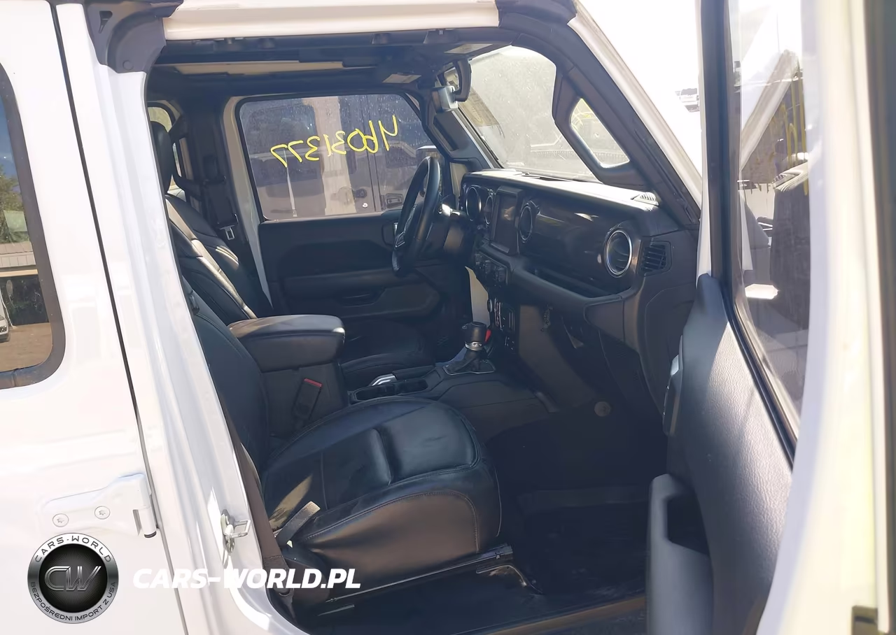2022 Jeep Wrangler Unlimited Sahara Altitude 4X4 VIN:1C4HJXEG4NW156416 - 5