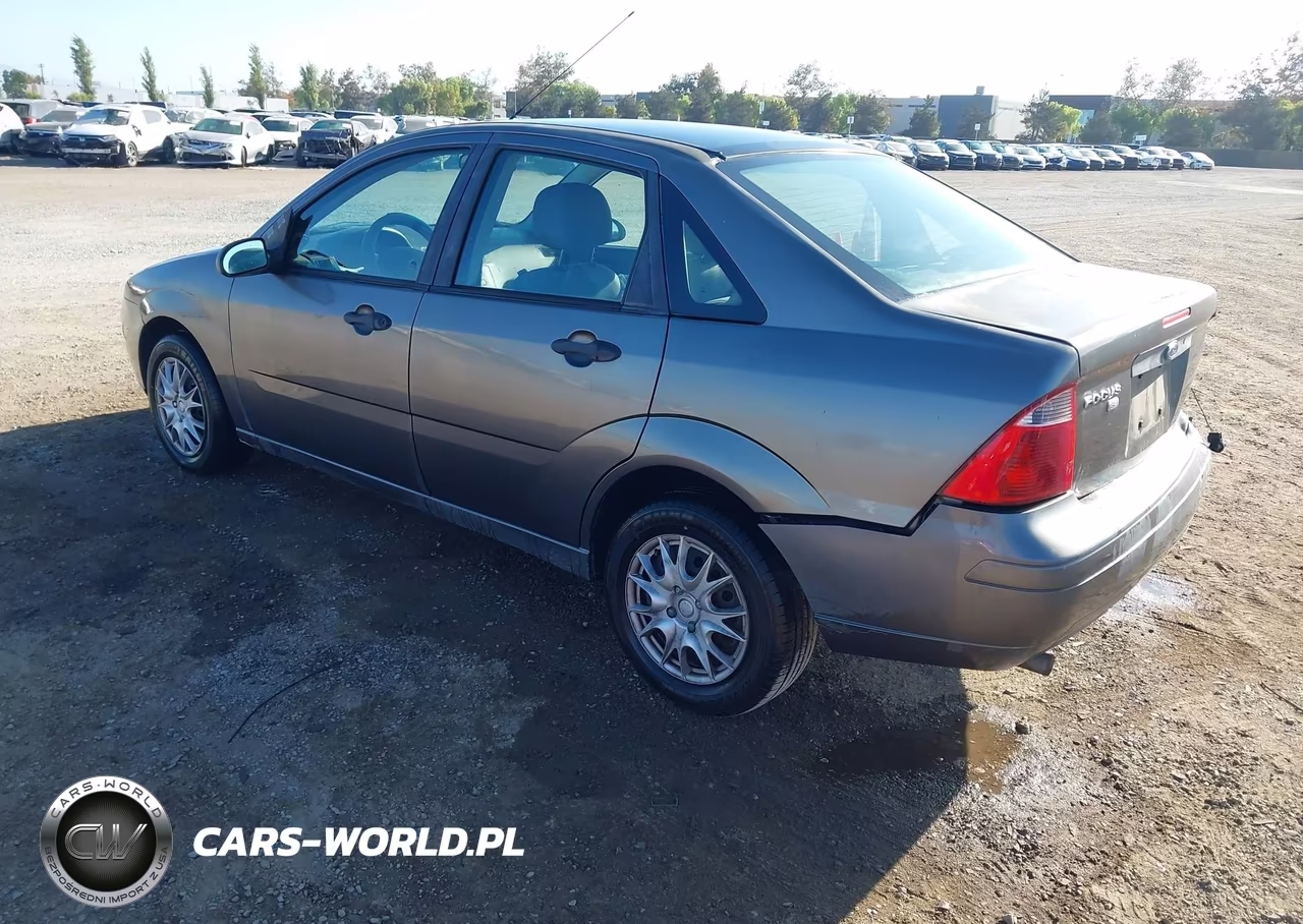 2007 Ford Focus S-Se-Ses VIN:1FAHP34N87W164941 - 3