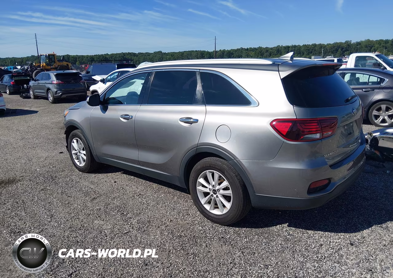 2019 Kia Sorento 2.4L Lx VIN:5XYPG4A33KG437188 - 3