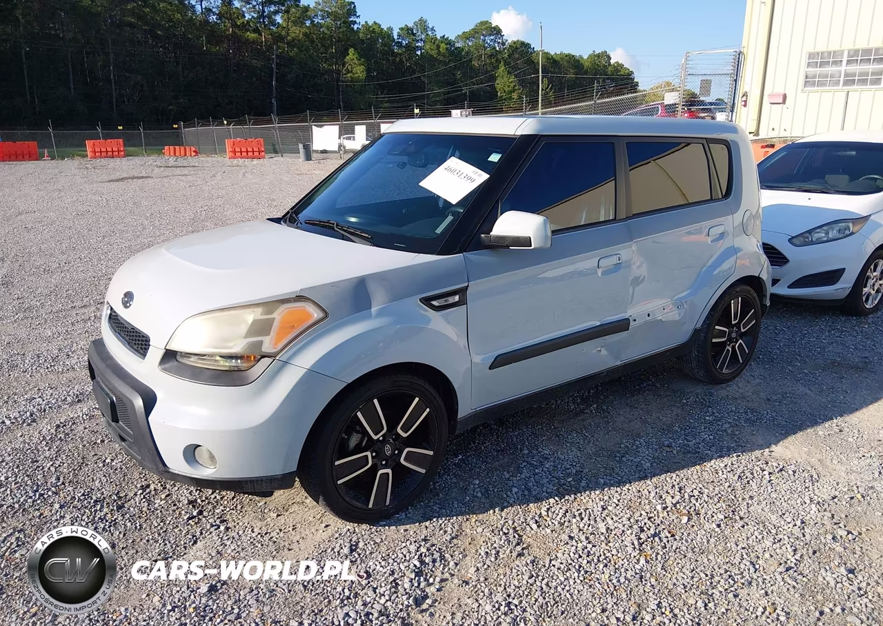 2010 Kia Soul + VIN:KNDJT2A2XA7170575 - 2