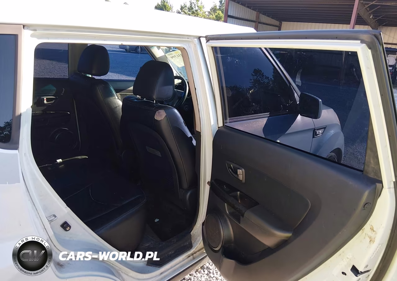 2010 Kia Soul + VIN:KNDJT2A2XA7170575 - 8