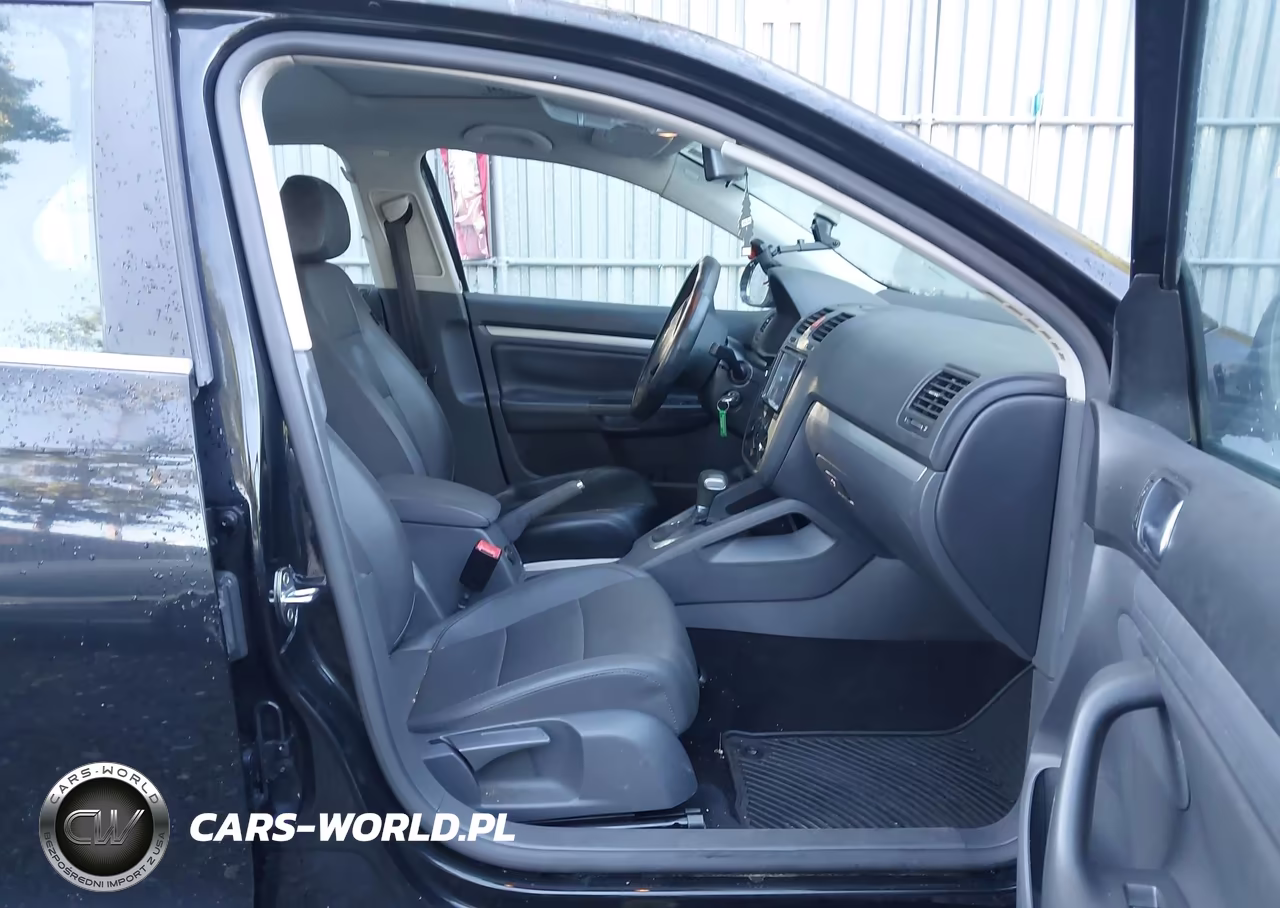 2007 Volkswagen Jetta Wolfsburg Edition VIN:3VWEG71K47M164124 - 5