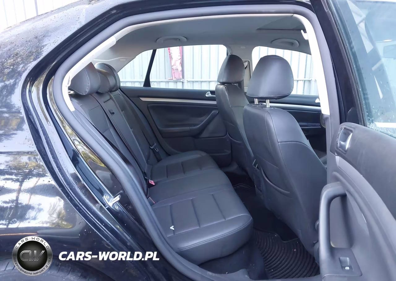 2007 Volkswagen Jetta Wolfsburg Edition VIN:3VWEG71K47M164124 - 8
