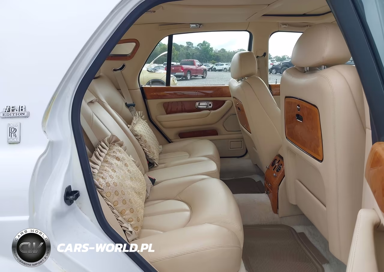 2000 Rolls-Royce Silver Seraph VIN:SCALA61E3YCX04105 - 8