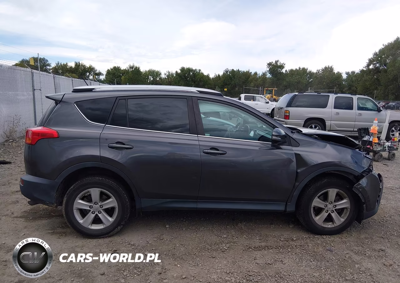 2014 Toyota Rav4 Xle VIN:2T3RFREV1EW205117 - 13