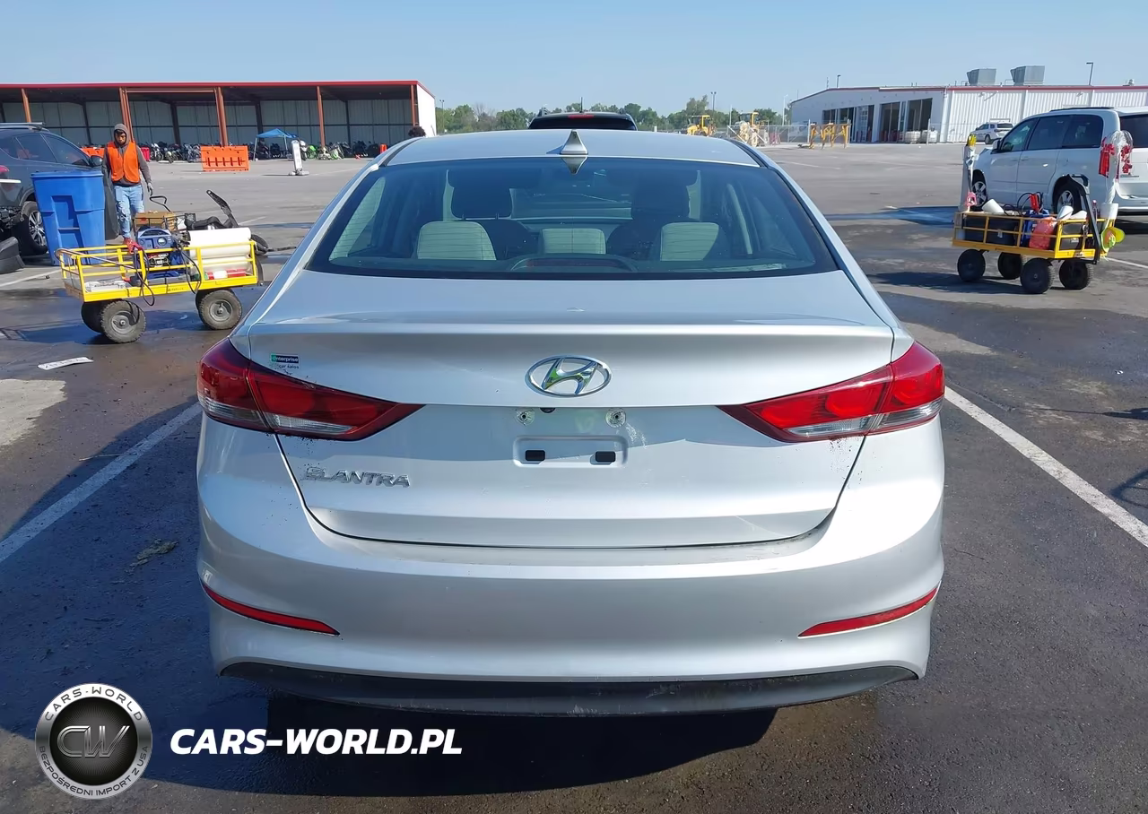 2018 Hyundai Elantra Sel VIN:5NPD84LF0JH309313 - 17