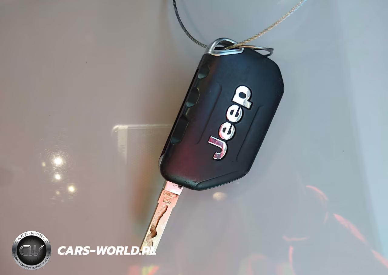 2022 Jeep Gladiator Willys 4X4 VIN:1C6HJTAG9NL172151 - 11
