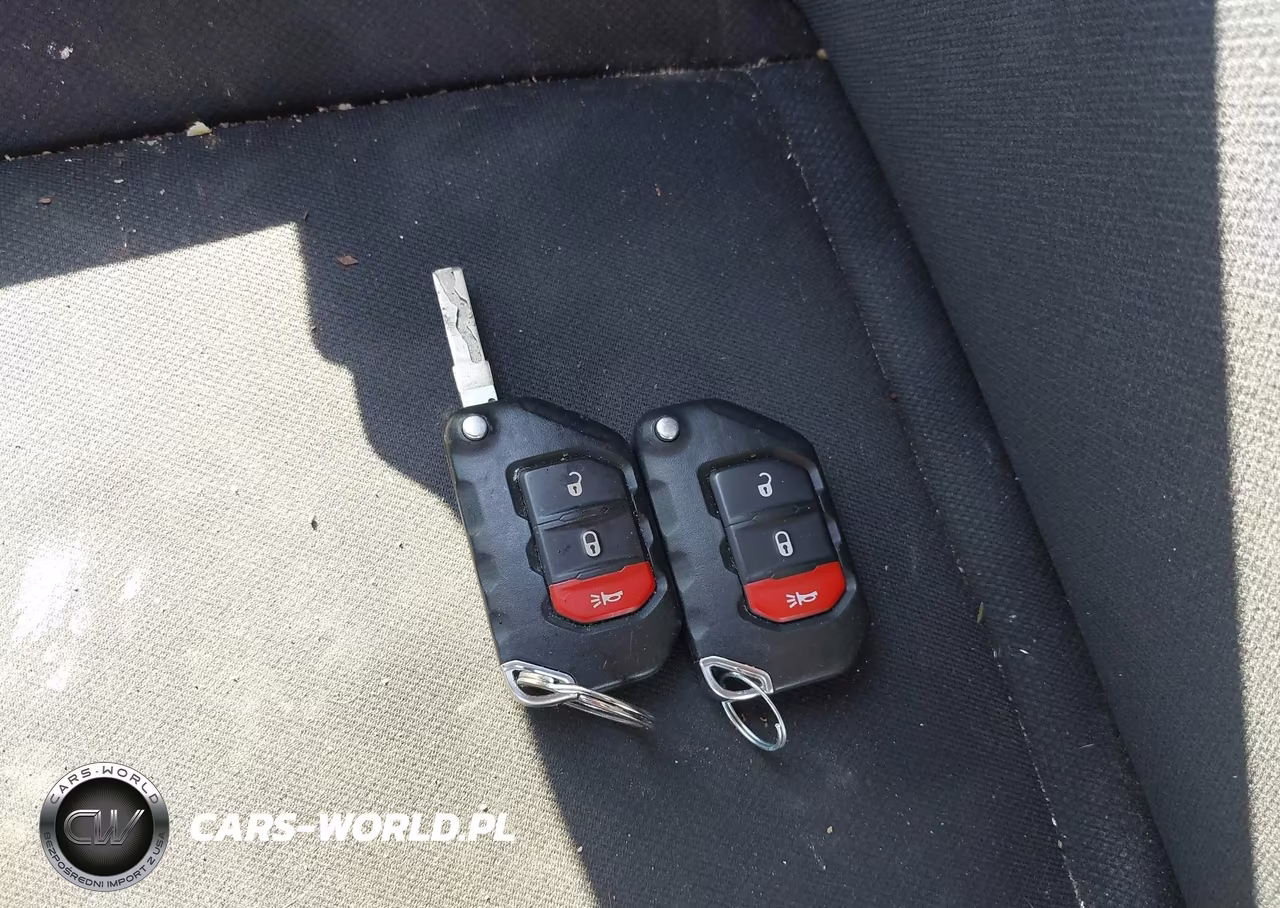 2021 Jeep Wrangler Sport S 4X4 VIN:1C4HJXAG7MW823869 - 11