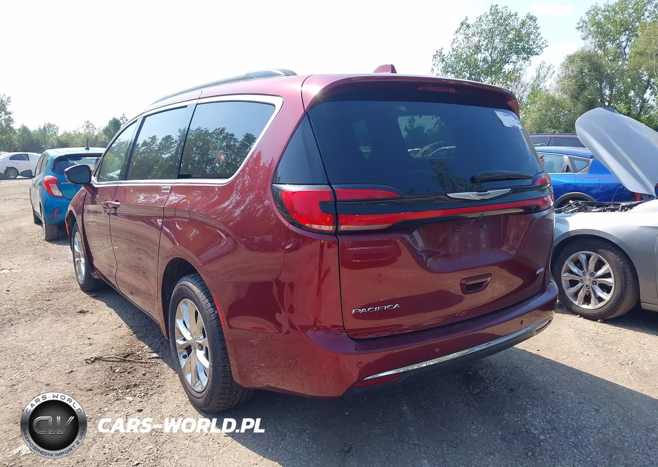 2022 Chrysler Pacifica Touring L Awd VIN:2C4RC3BGXNR164637 - 3