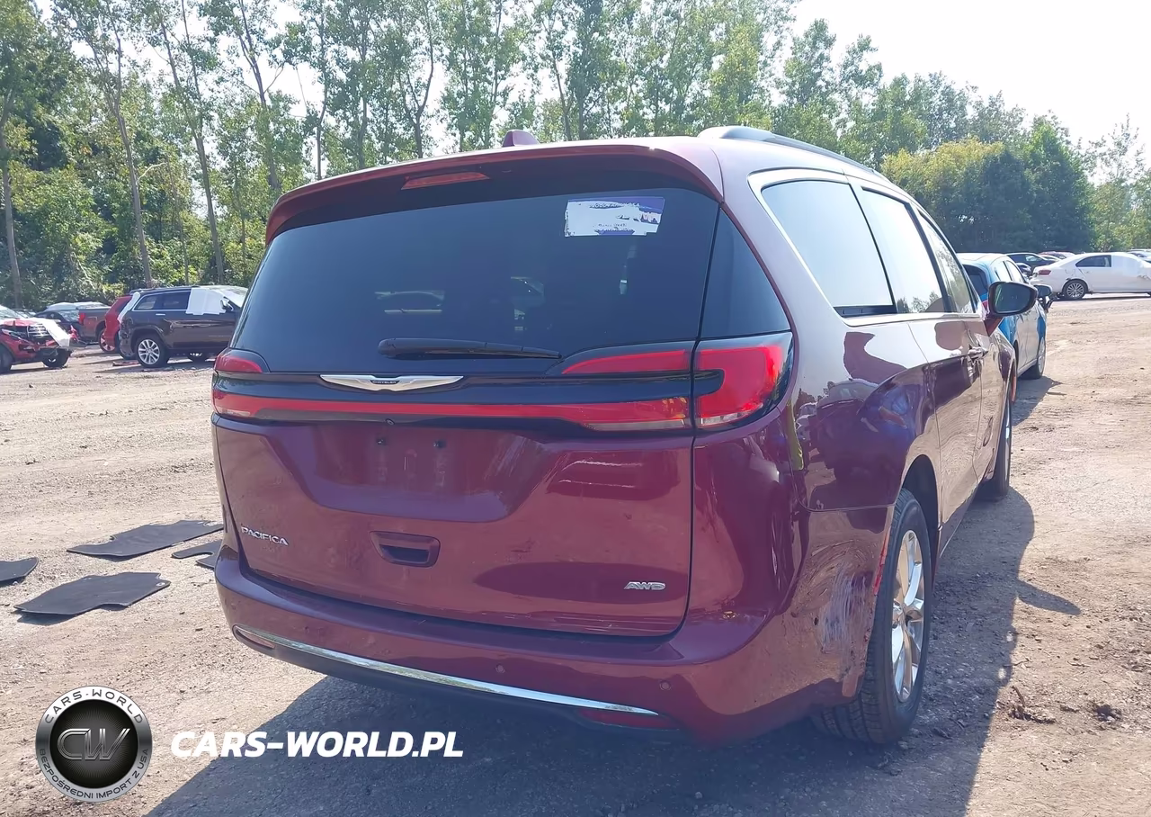 2022 Chrysler Pacifica Touring L Awd VIN:2C4RC3BGXNR164637 - 4