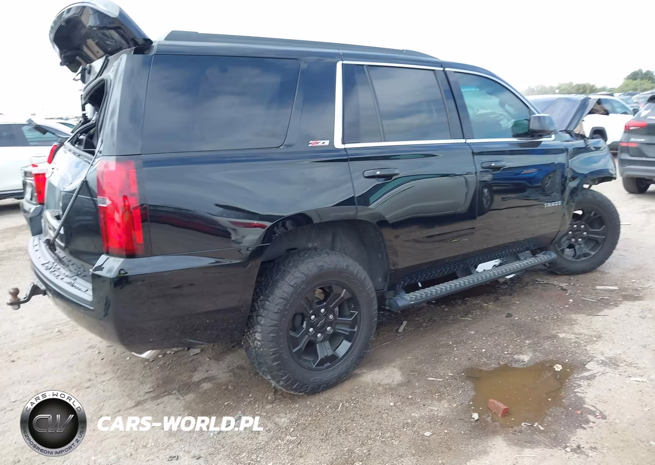 2019 Chevrolet Tahoe Lt VIN:1GNSKBKCXKR320485 - 4