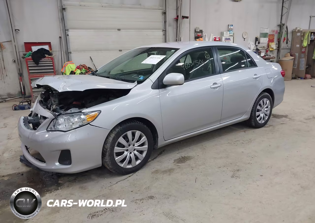 2012 Toyota Corolla Le VIN:2T1BU4EE8CC875653 - 2