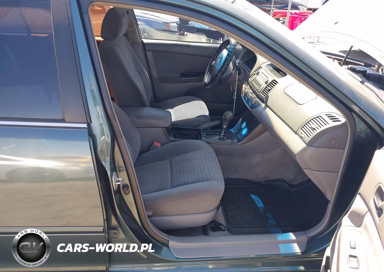 2005 Toyota Camry Le VIN:4T1BE32K55U054058 - 5
