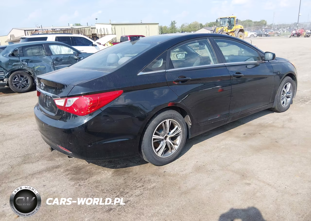 2013 Hyundai Sonata Gls VIN:5NPEB4ACXDH648406 - 4