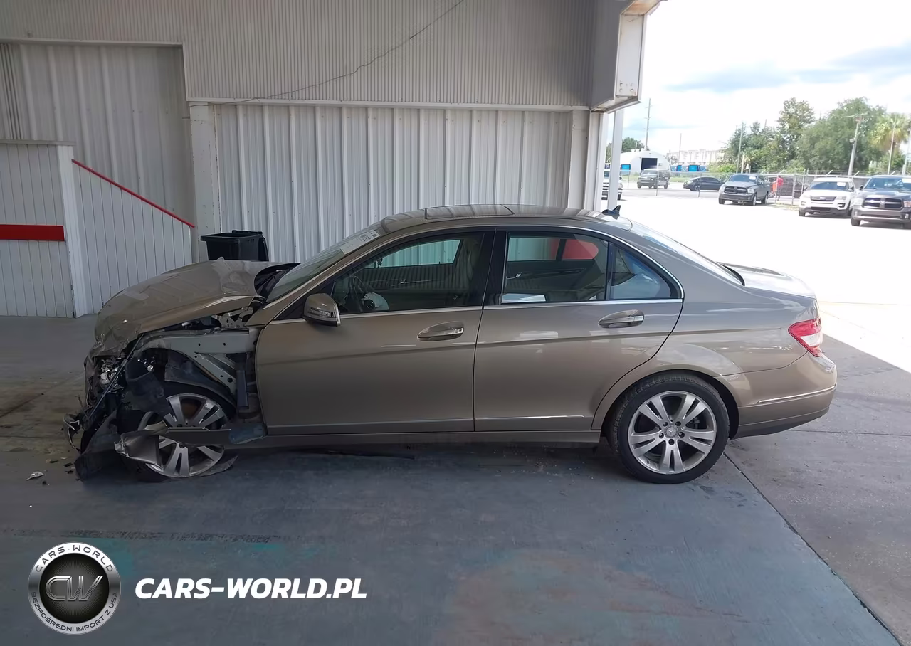 2011 Mercedes-Benz C 300 Luxury 4Matic VIN:WDDGF8BB0BR147109 - 15