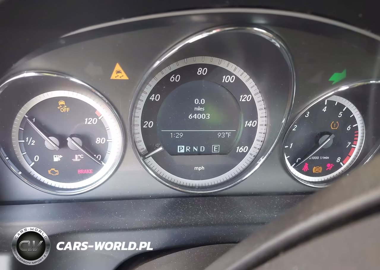 2011 Mercedes-Benz C 300 Luxury 4Matic VIN:WDDGF8BB0BR147109 - 7