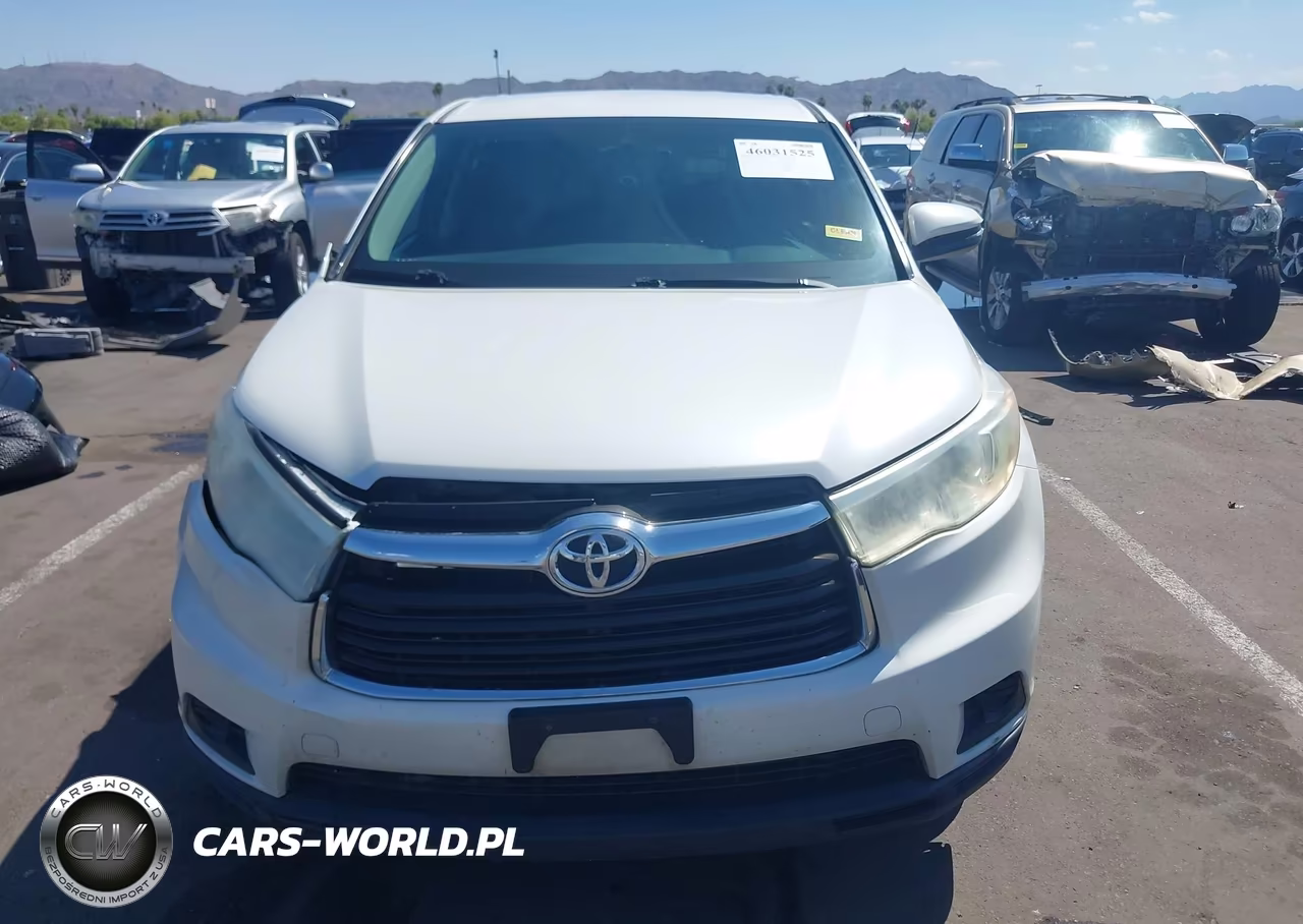 2014 Toyota Highlander Le V6 VIN:5TDBKRFH6ES037840 - 12