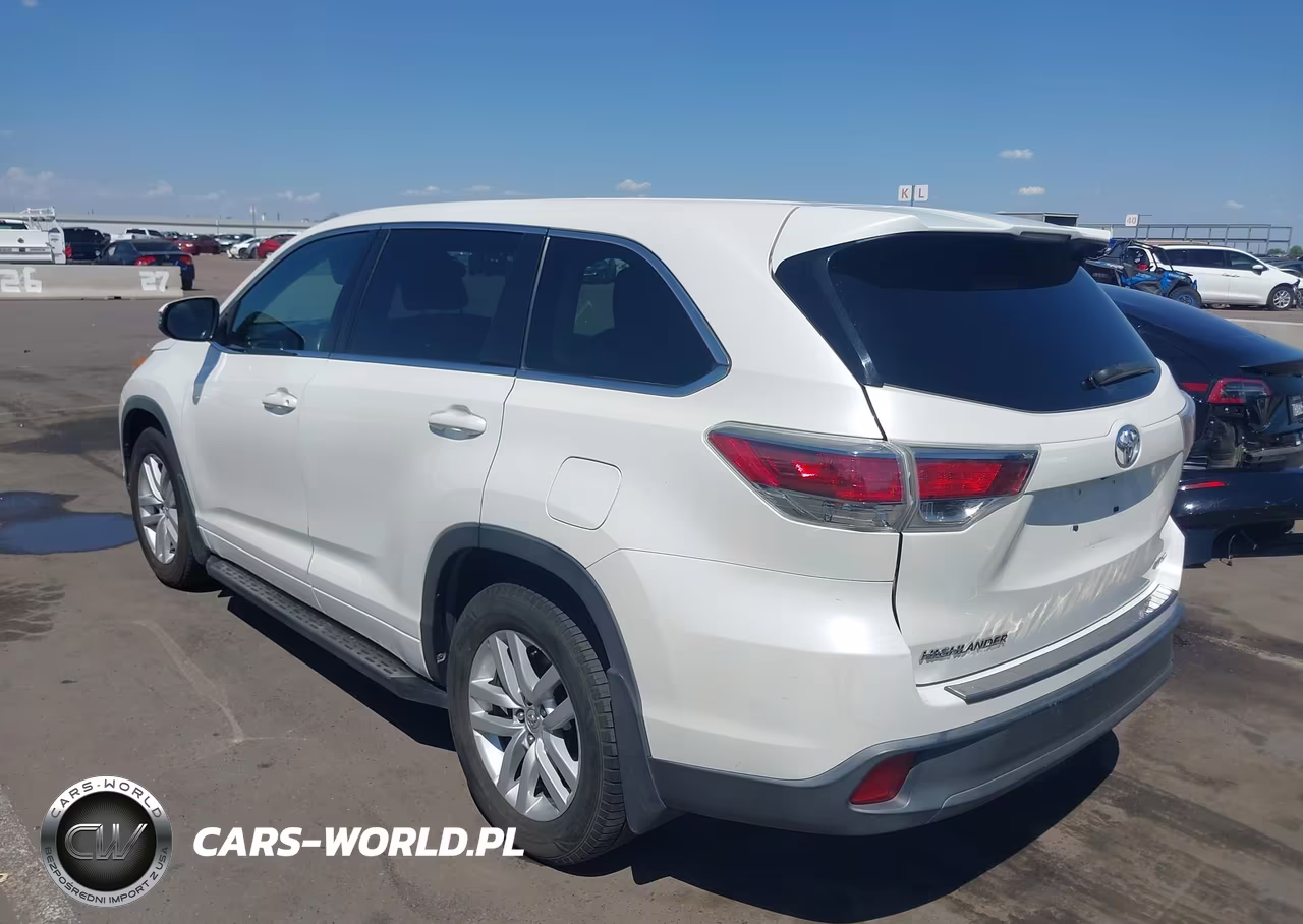 2014 Toyota Highlander Le V6 VIN:5TDBKRFH6ES037840 - 3