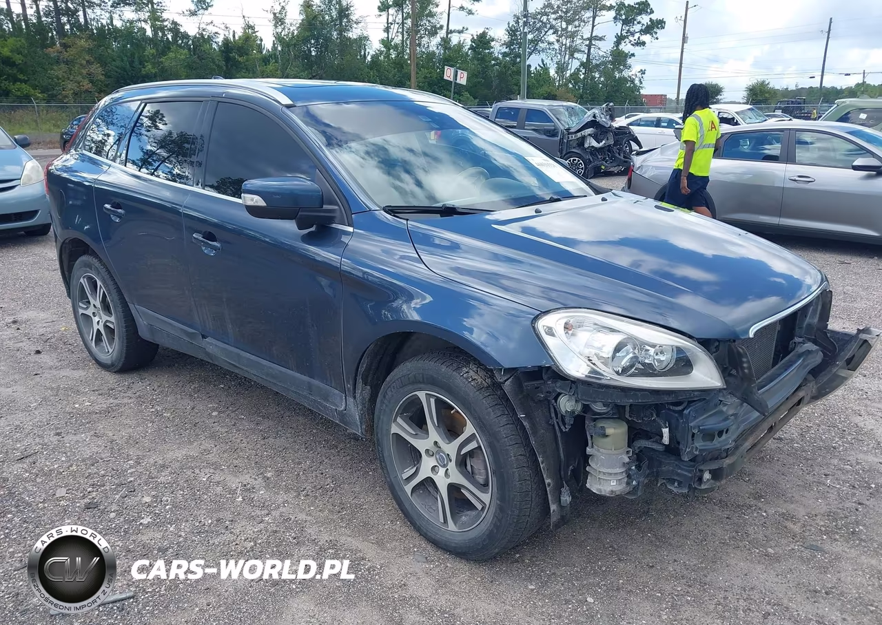 2011 Volvo Xc60 T6-T6 R-Design