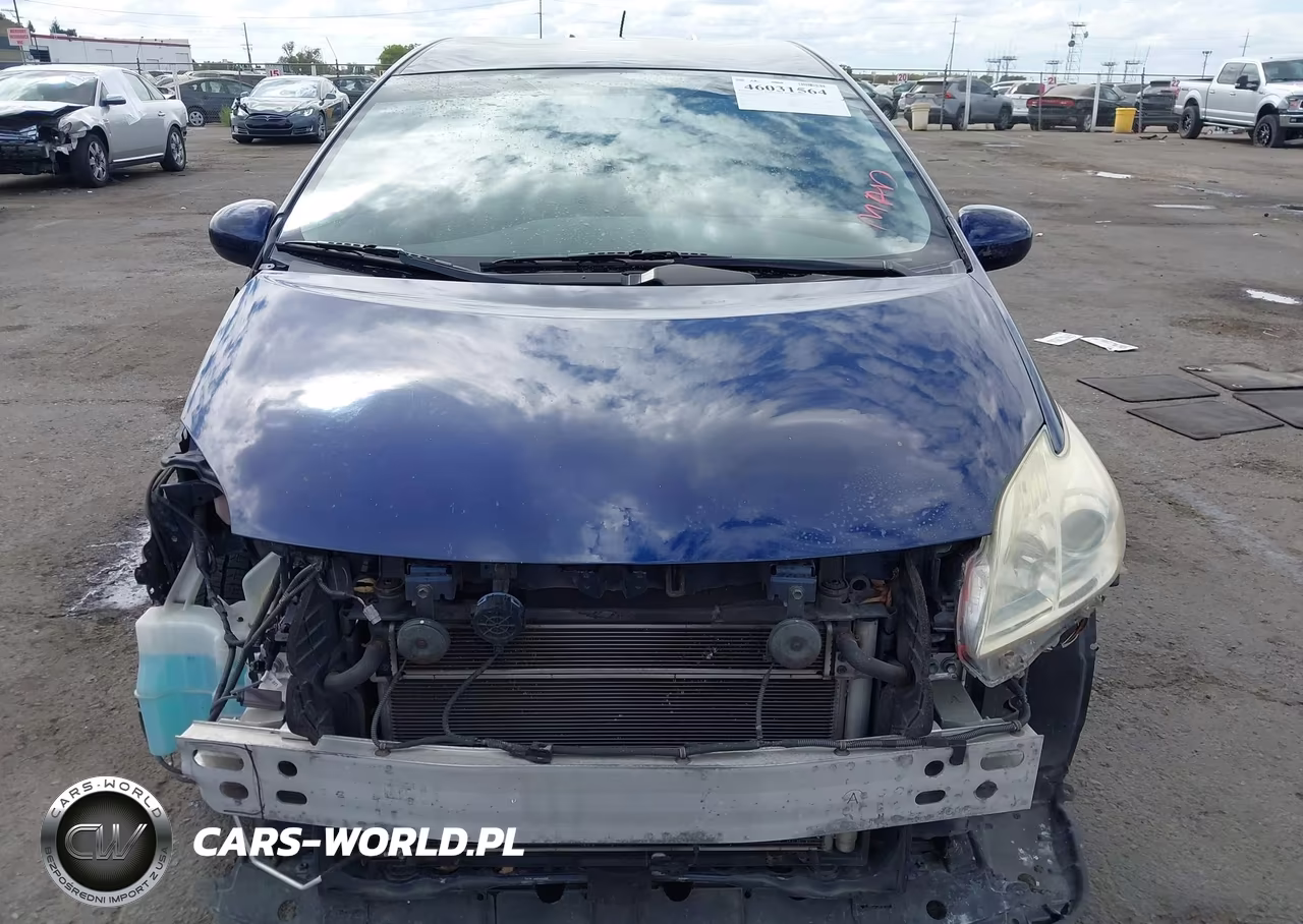 2014 Toyota Prius Two VIN:JTDKN3DU0E1777823 - 13
