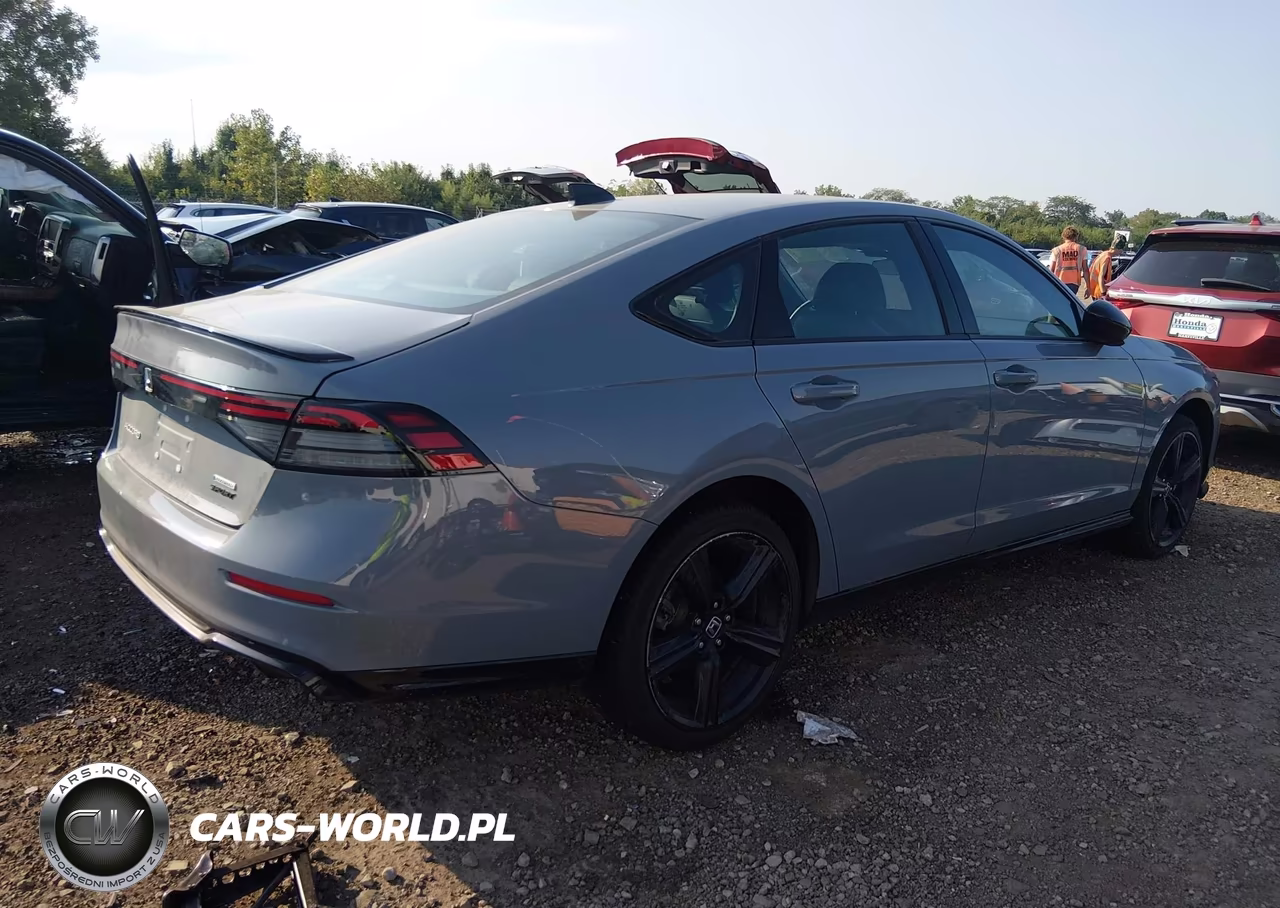 2023 Honda Accord Hybrid Sport-L VIN:1HGCY2F70PA026934 - 4