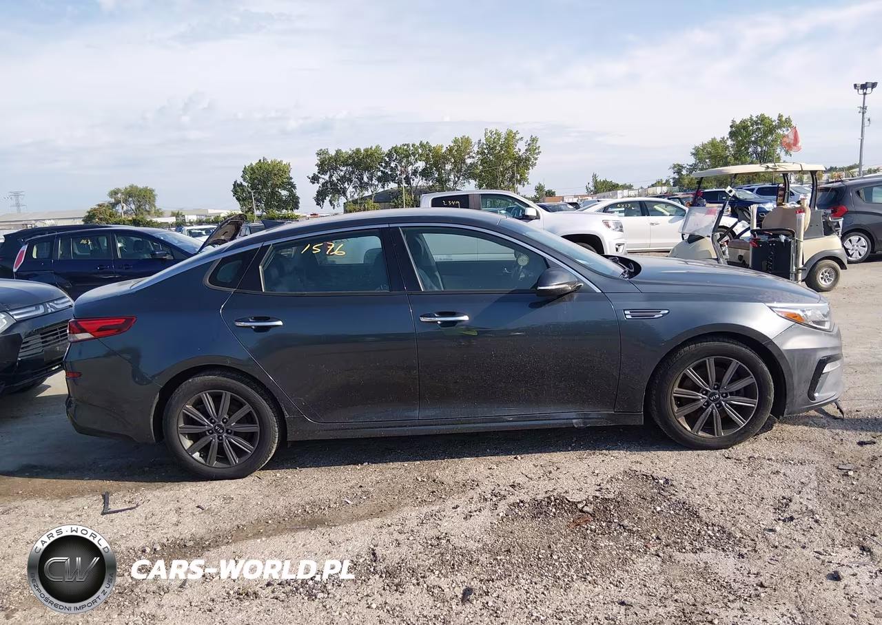 2019 Kia Optima Ex VIN:5XXGU4L14KG380069 - 12