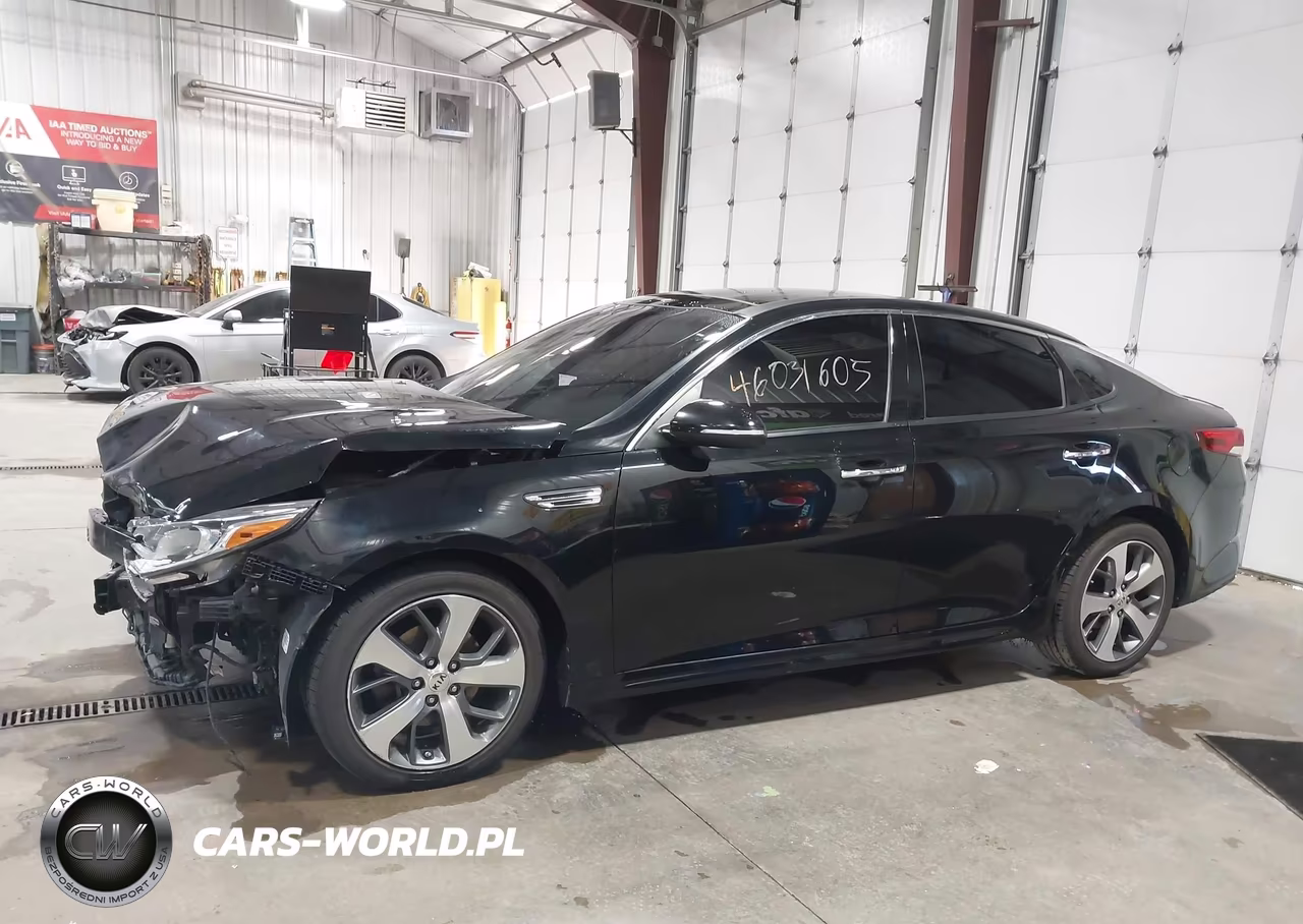 2019 Kia Optima S VIN:5XXGT4L34KG369528 - 15