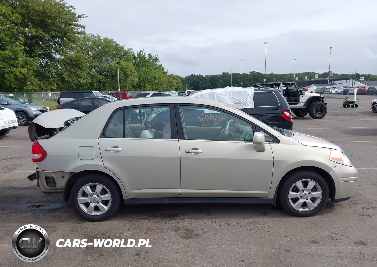 2007 Nissan Versa 1.8Sl VIN:3N1BC11E67L445455 - 13