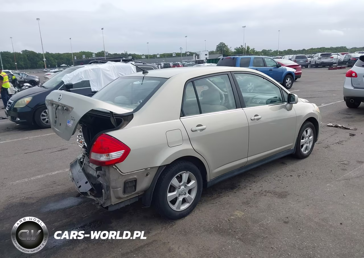 2007 Nissan Versa 1.8Sl VIN:3N1BC11E67L445455 - 4