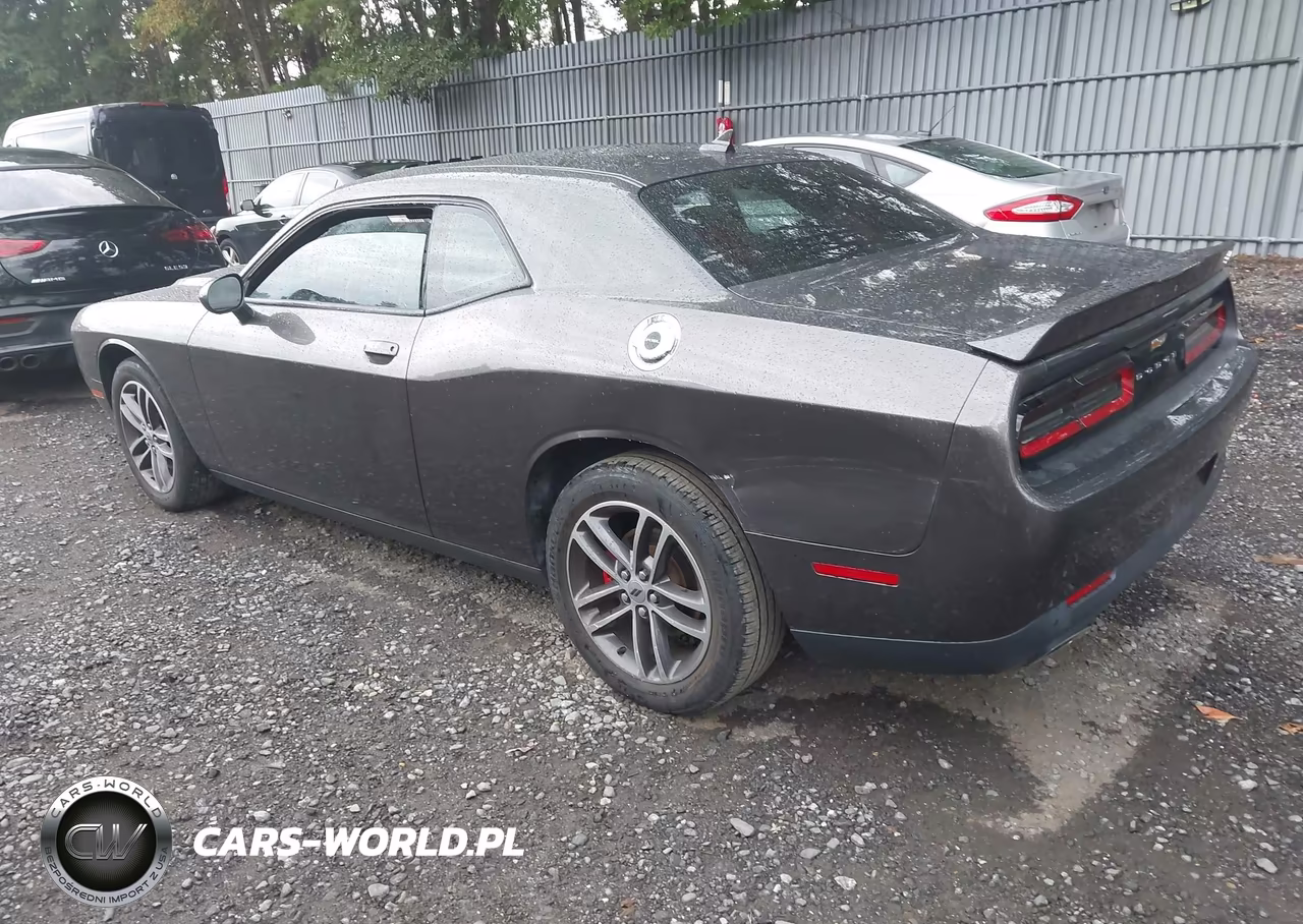 2019 Dodge Challenger Sxt Awd VIN:2C3CDZGG6KH549634 - 3