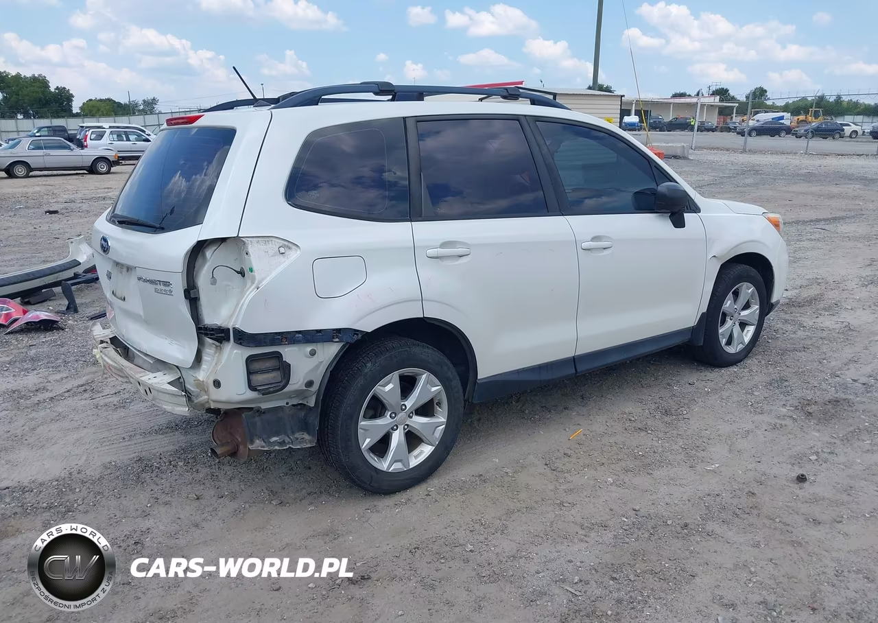2015 Subaru Forester 2.5I VIN:JF2SJABC2FH830073 - 4