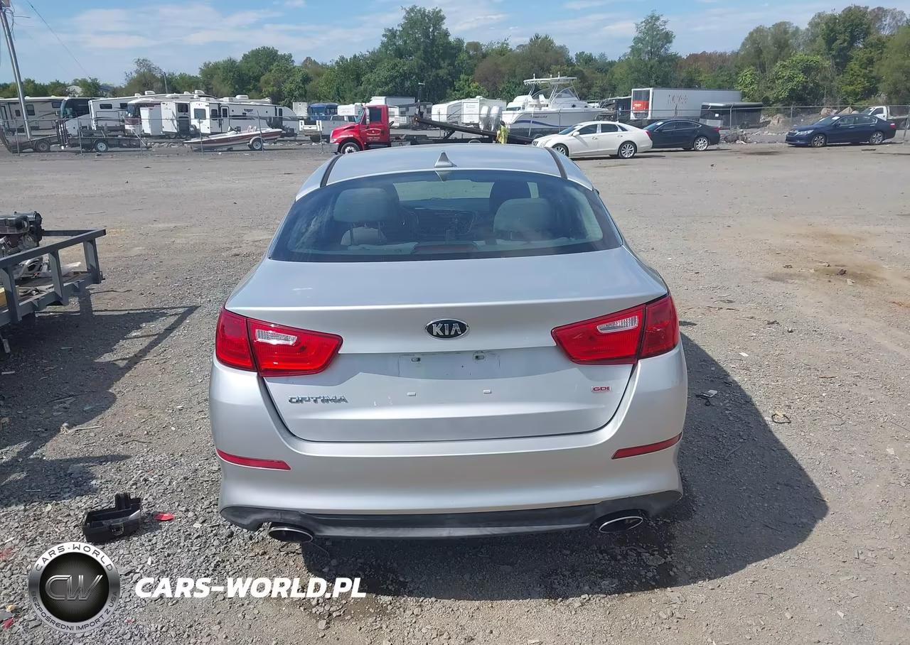 2015 Kia Optima Lx VIN:5XXGM4A75FG378828 - 16