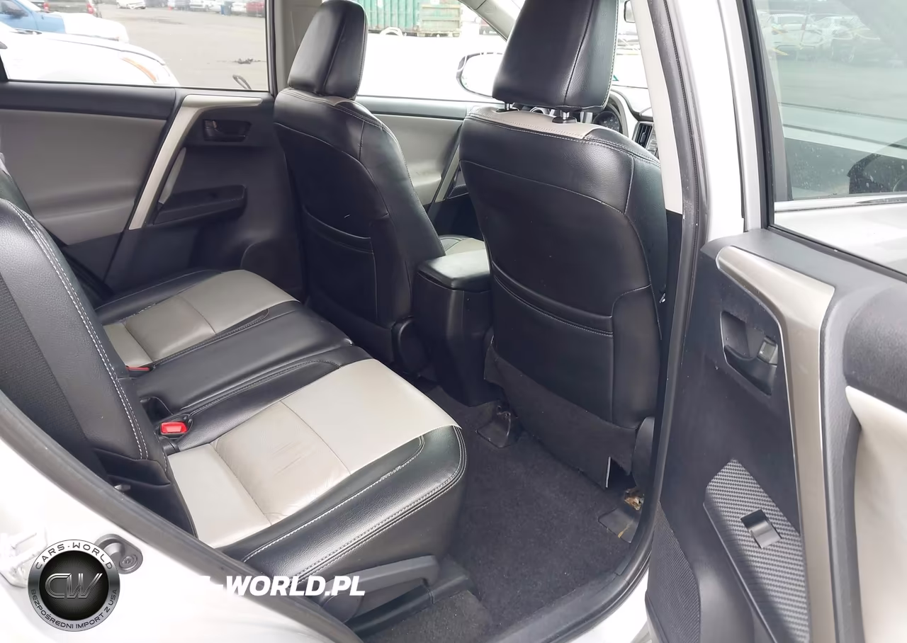 2015 Toyota Rav4 Le VIN:2T3BFREV3FW329960 - 8