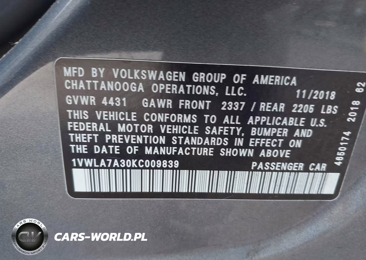 2019 Volkswagen Passat 2.0T Wolfsburg Edition VIN:1VWLA7A30KC009839 - 9