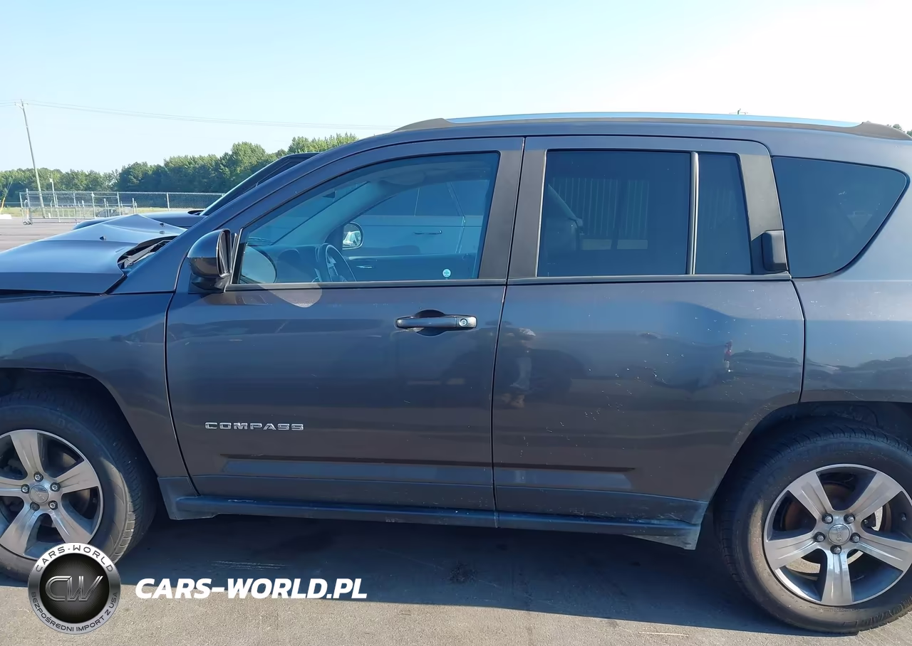 2016 Jeep Compass High Altitude Edition VIN:1C4NJDEB9GD709582 - 14