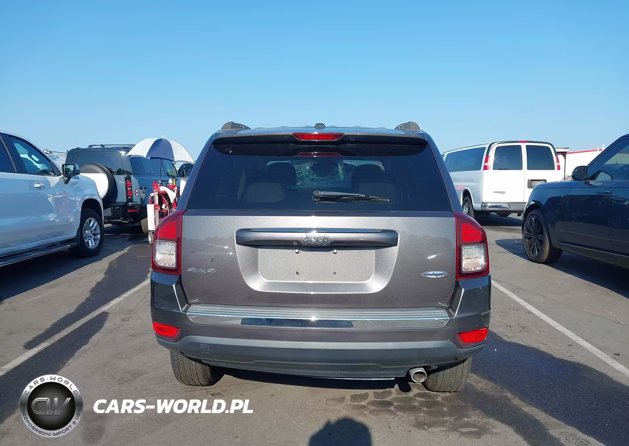 2016 Jeep Compass High Altitude Edition VIN:1C4NJDEB9GD709582 - 16