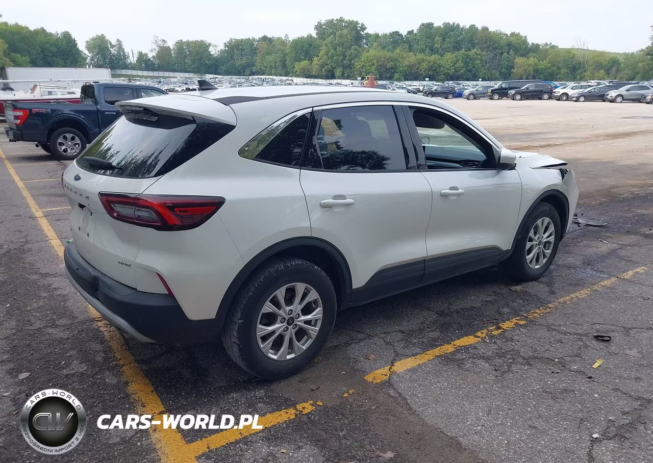 2023 Ford Escape Active VIN:1FMCU9GN7PUB23509 - 4