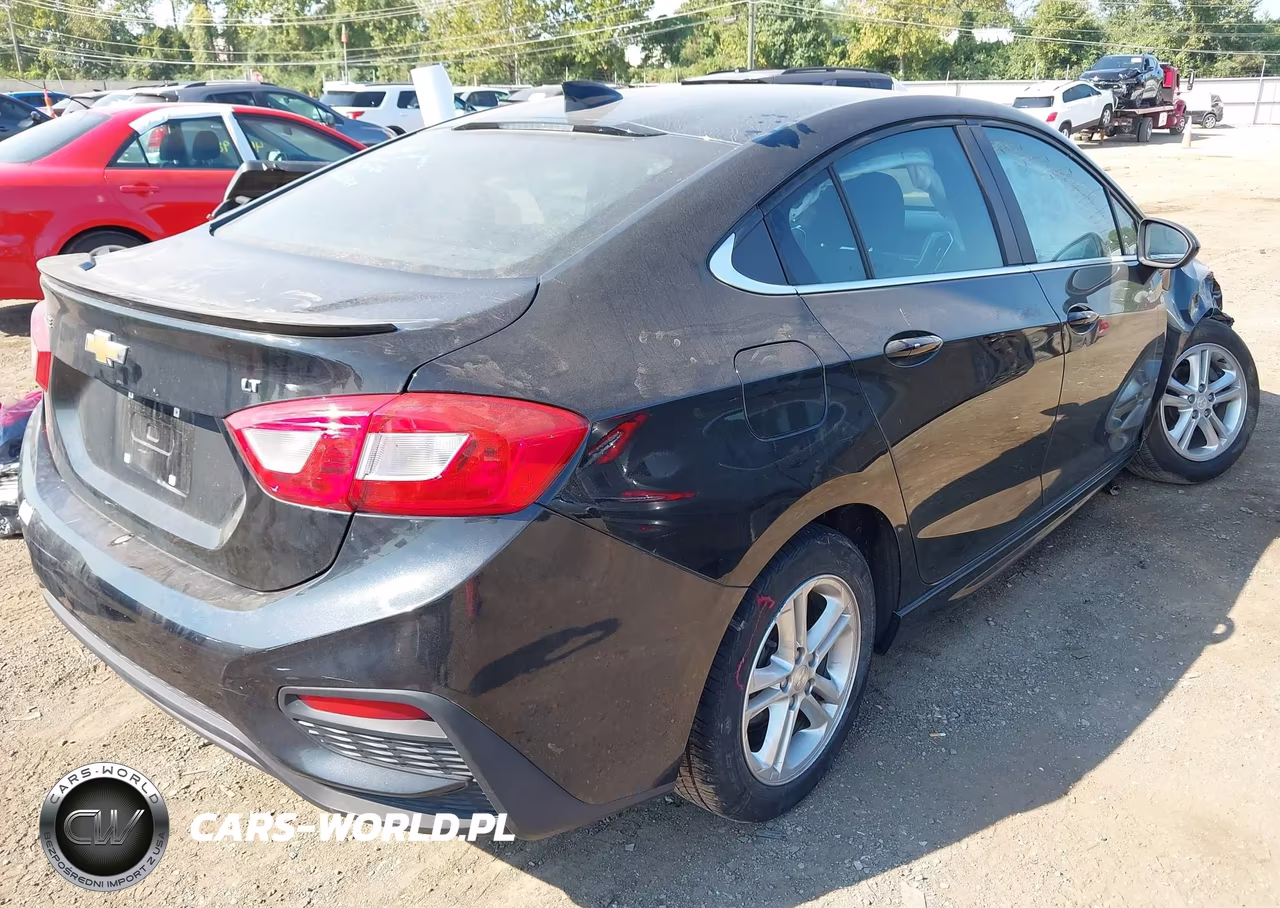 2016 Chevrolet Cruze Lt Manual VIN:1G1BD5SM4G7279764 - 4