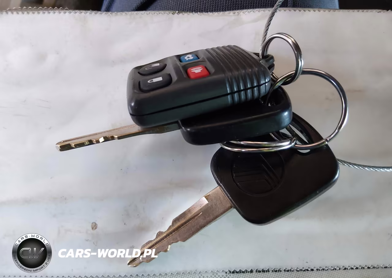 2000 Mercury Grand Marquis Ls VIN:2MEFM75W8YX665633 - 11
