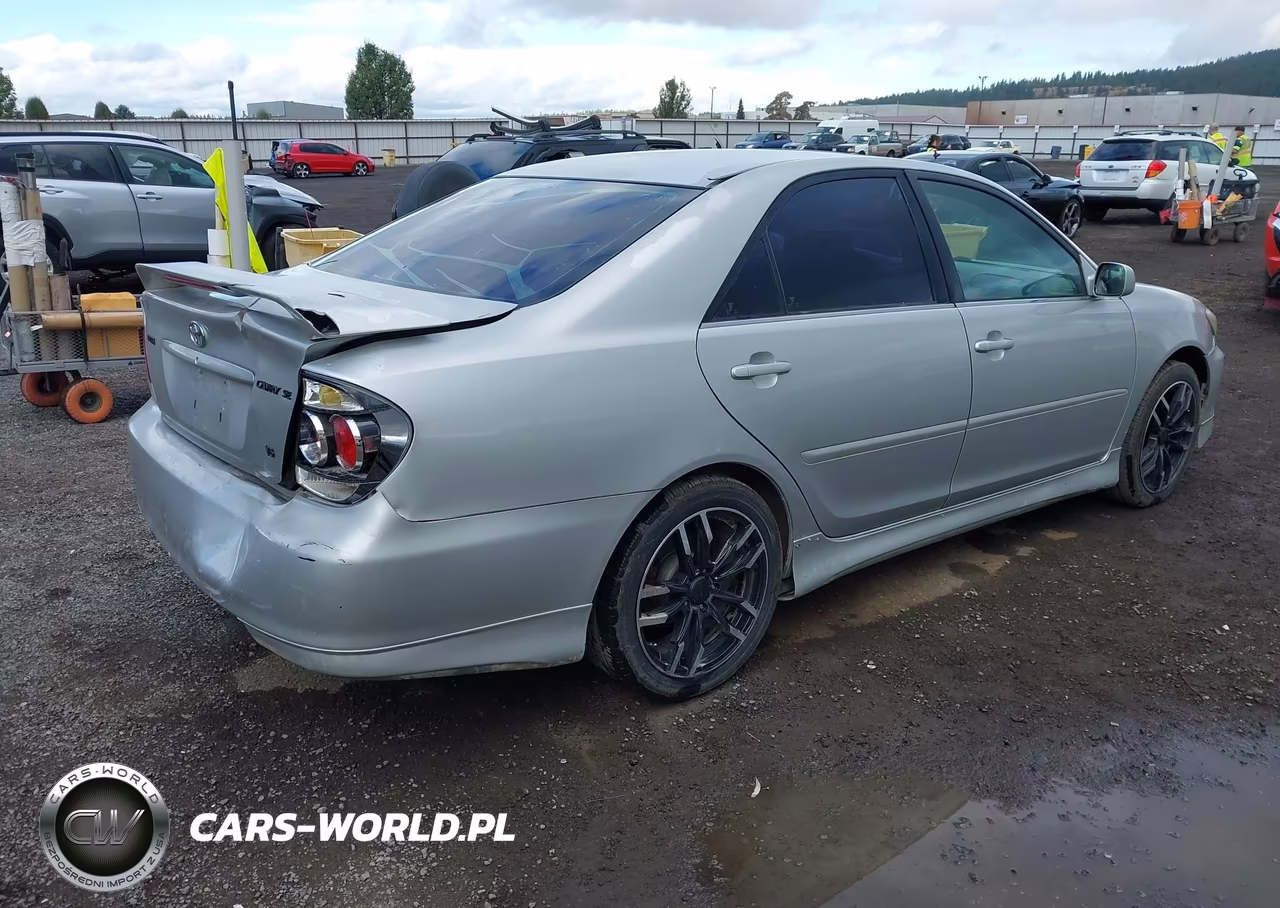 2005 Toyota Camry Se V6 VIN:4T1BA30K45U061971 - 4