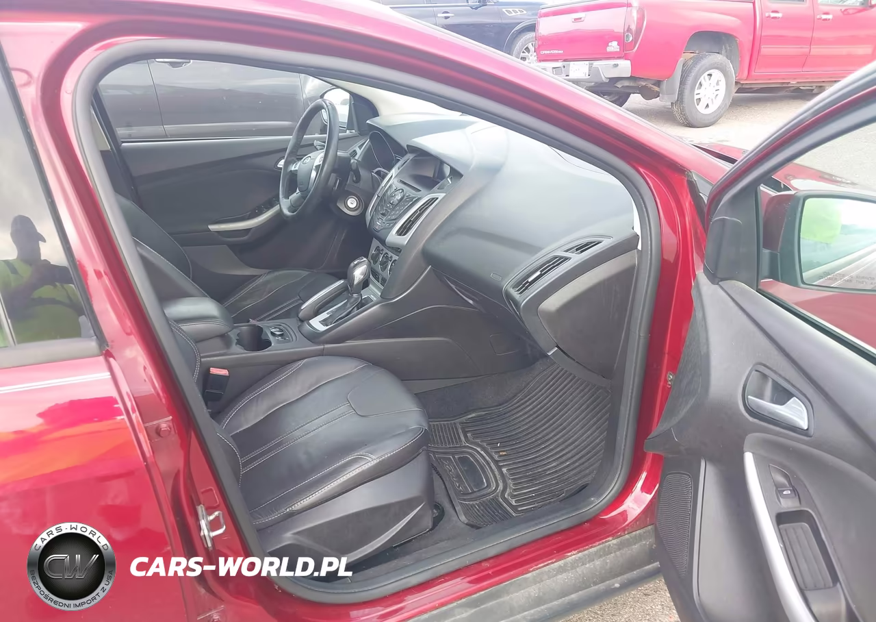 2013 Ford Focus Se VIN:1FADP3F29DL156426 - 5