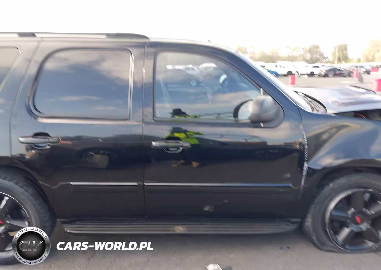 2007 Chevrolet Tahoe Ltz VIN:1GNFC13047R291621 - 14
