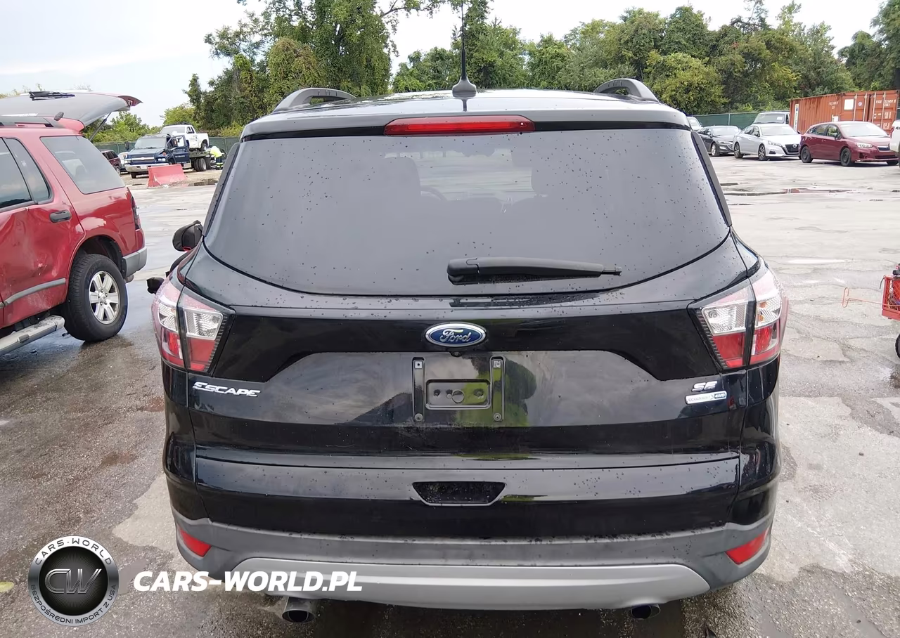 2018 Ford Escape Se VIN:1FMCU9GD2JUD41548 - 16