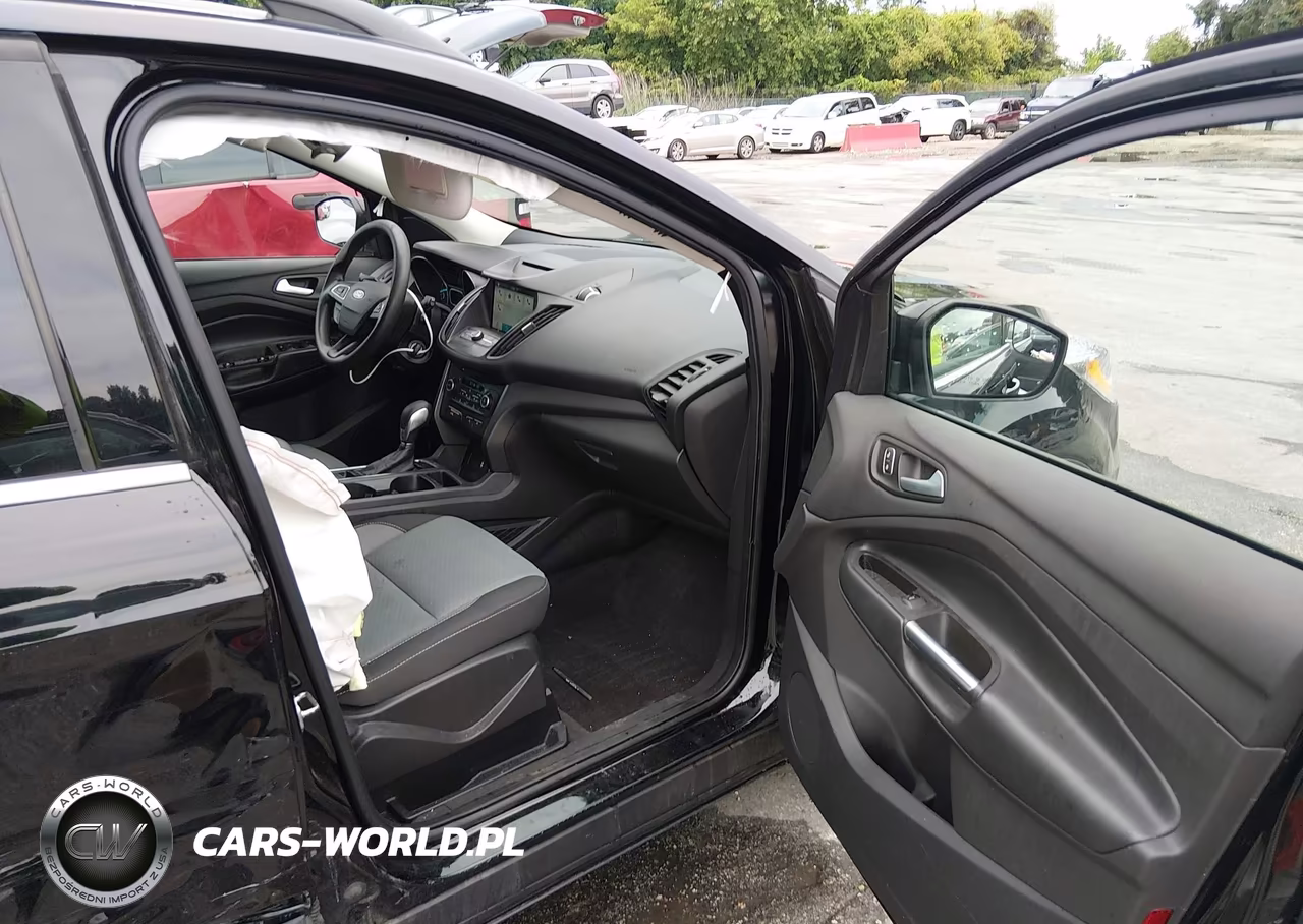 2018 Ford Escape Se VIN:1FMCU9GD2JUD41548 - 5