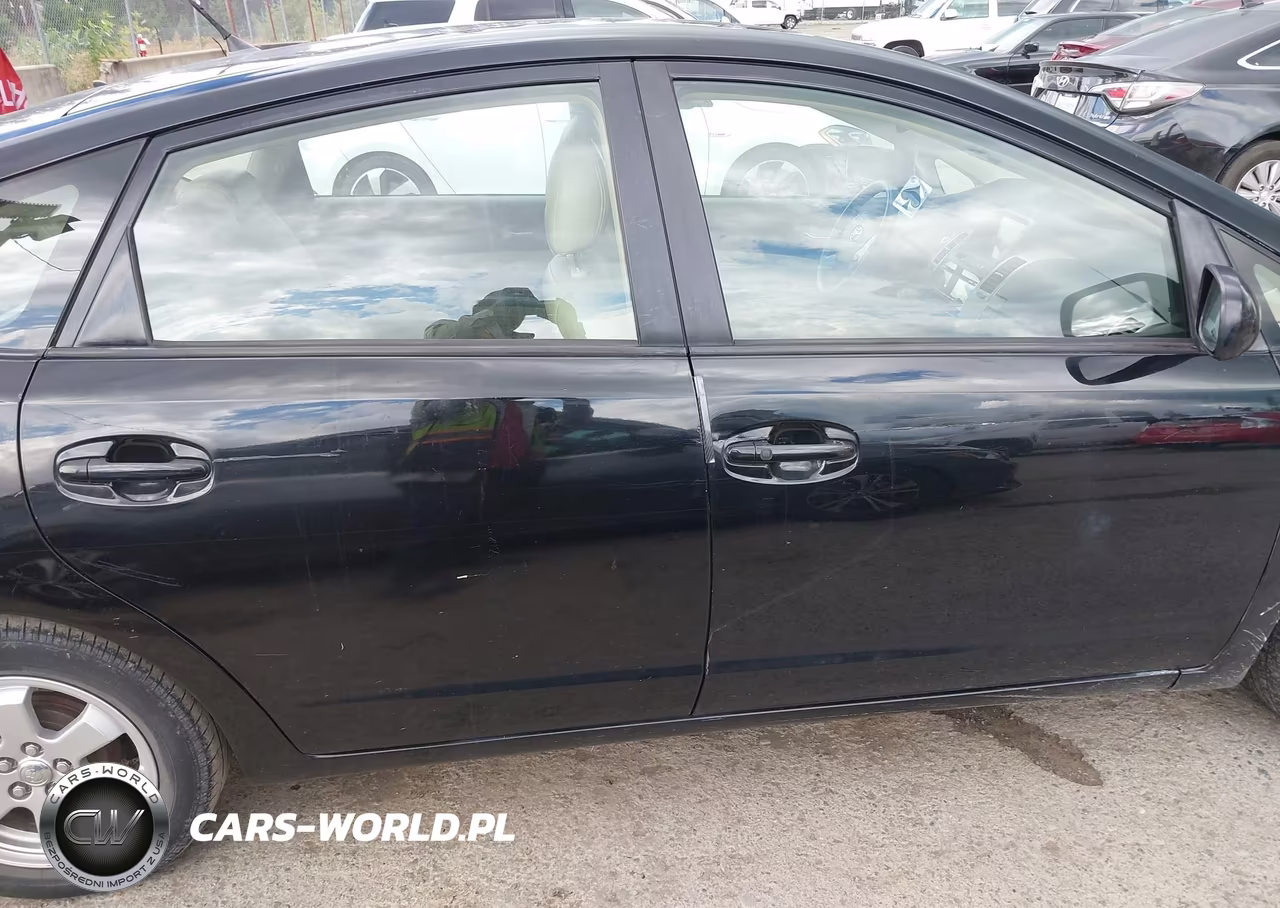 2005 Toyota Prius VIN:JTDKB20U350122909 - 6